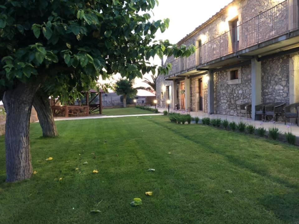 Agriturismo Russa Belladonna กัลตาจีโรเน ภายนอก รูปภาพ